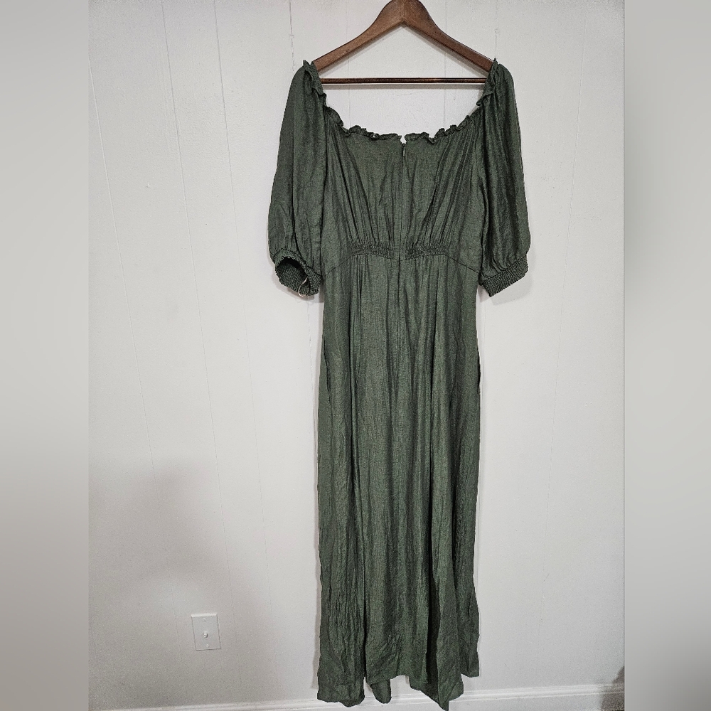 GAL MEETS GLAM Joanna Shirred Neck Button Front Maxi Dress - Picture 5 of 6